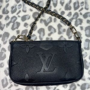 Black Louis Vuitton purse